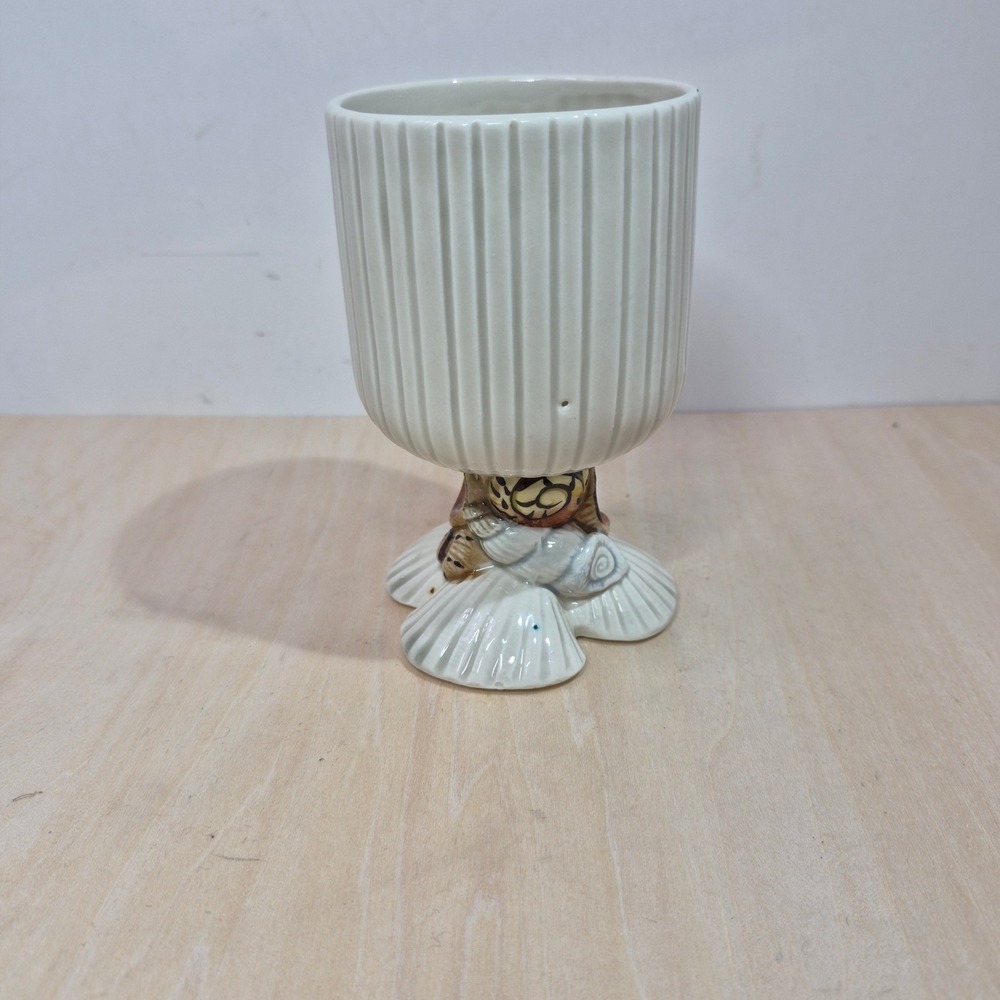Vintage 1975 Fitz and Floyd Seashell Pedestal Goblet White Ribbed Ceramic Japan‎